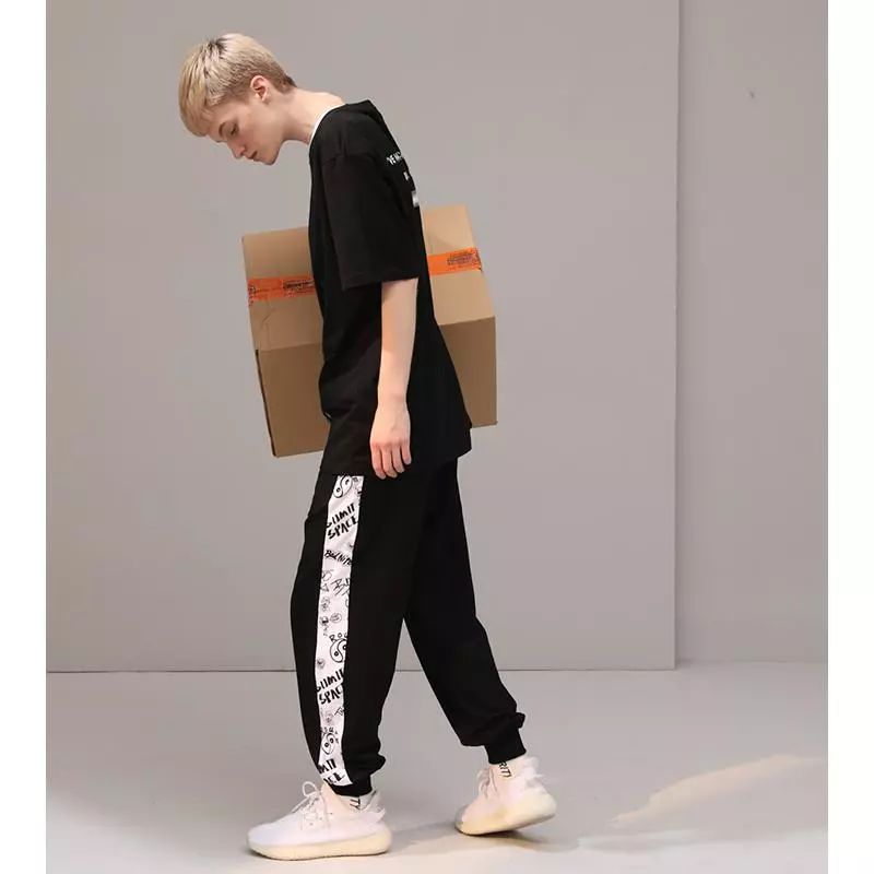 AJ1禁止转卖2.0、AJ4黑红！还有AJ11Low蓝蛇和宝可梦拖鞋