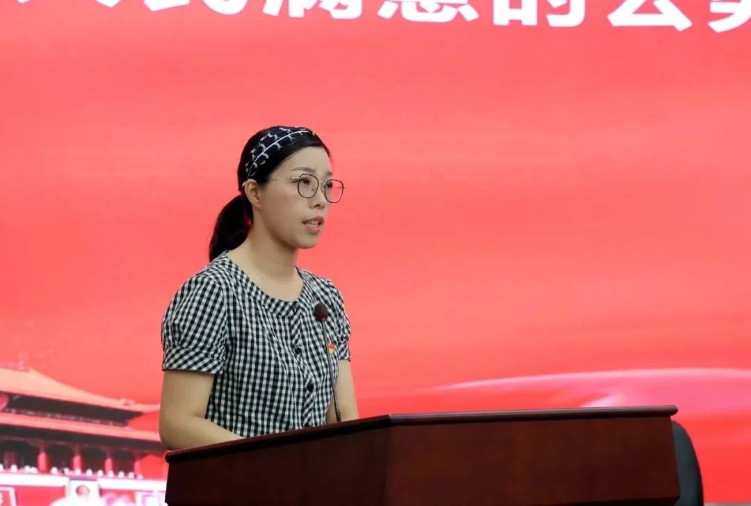 不忘初心|长江海事局举行全国“人民满意的公务员”牛百龙同志先进事迹报告会