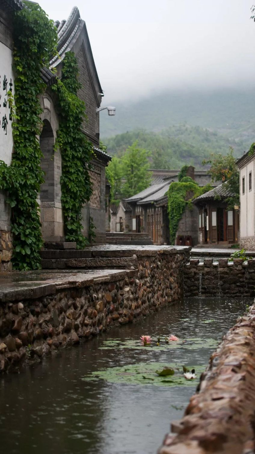 从旅游城市到旅游景点,从旅游看岁月静好