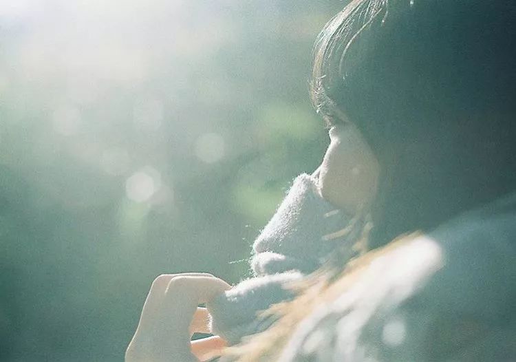 这样拍背影真的太好看了,怎样拍侧脸好看霸气