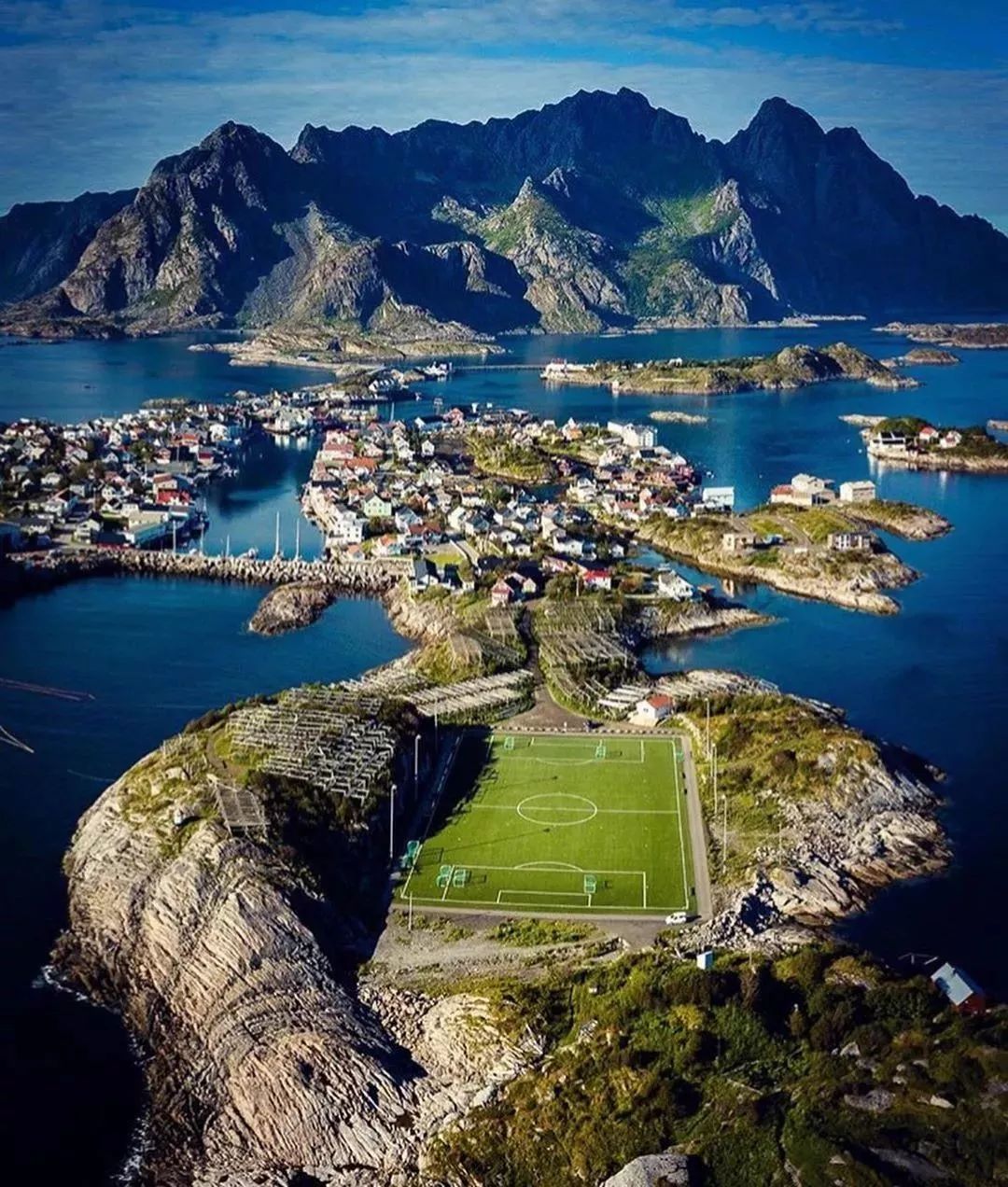 听闻，没有一个钟表能够“活”着走出北欧这座岛