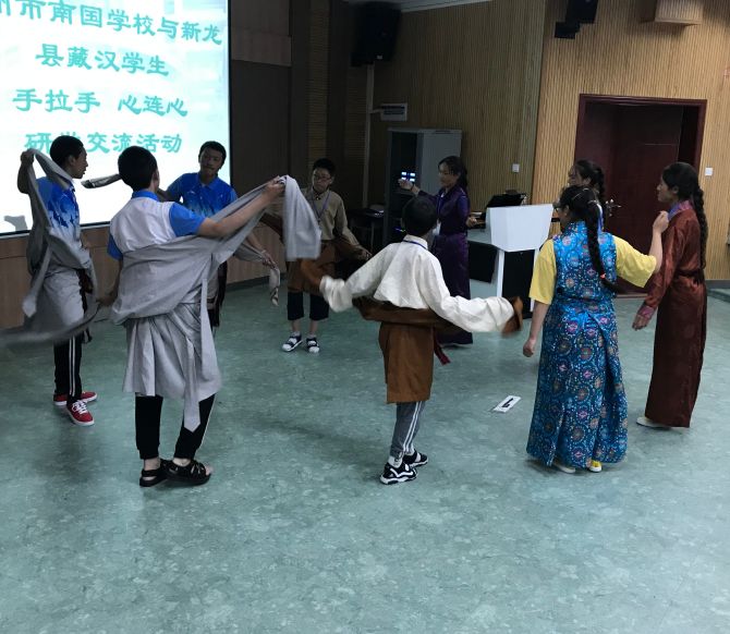 这个暑假不一样初二,这个暑假不一般读书感想