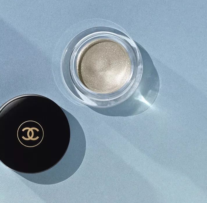 Beauty|CHANEL开挂、DIOR大女人？一线秋季彩妆速递