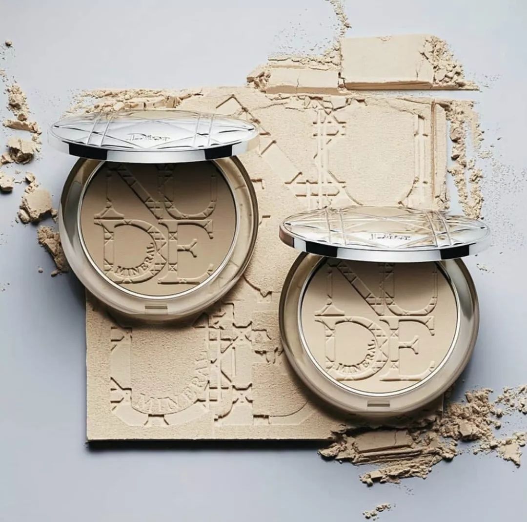 Beauty|CHANEL开挂、DIOR大女人？一线秋季彩妆速递