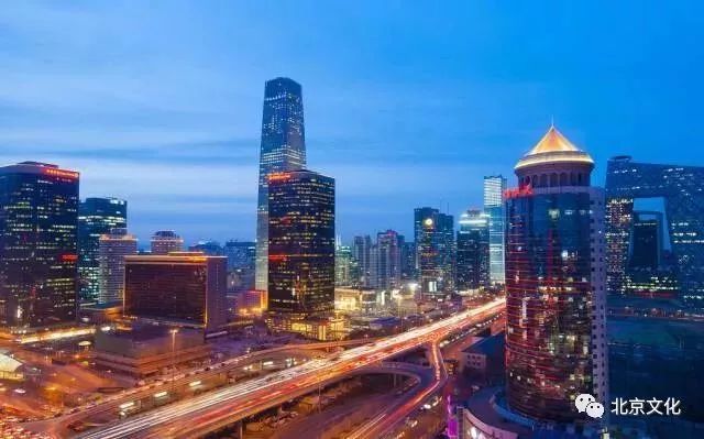 我叫北京，这是我最新的简历，请多关照