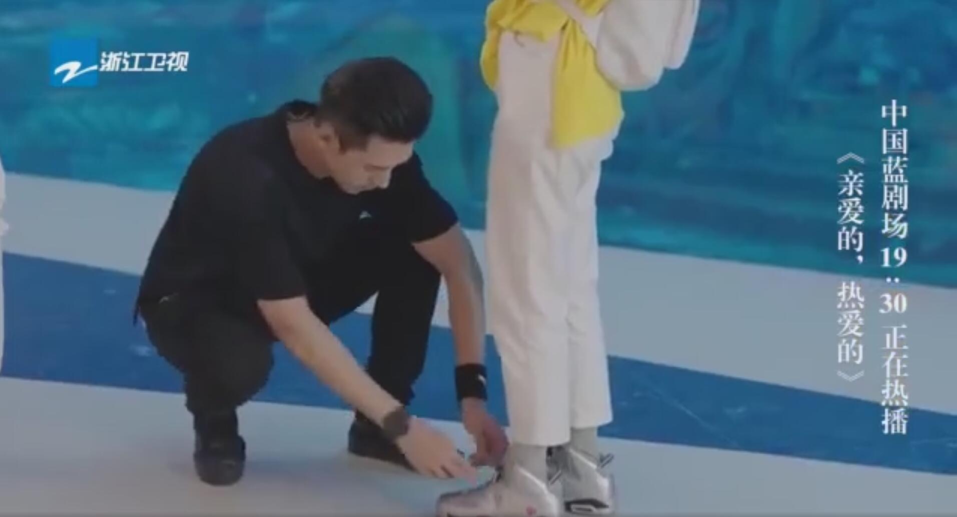 佟年造型,佟年的造型