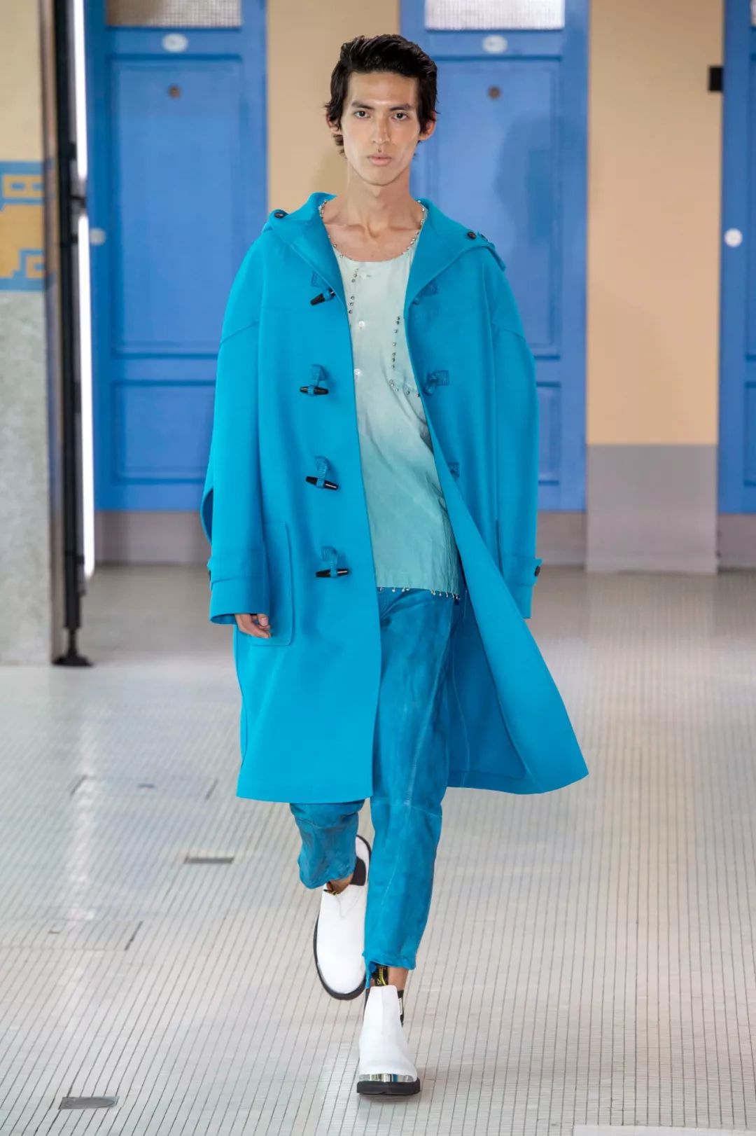 20年春夏男装流行色,2020国际服装春夏男装色彩配比