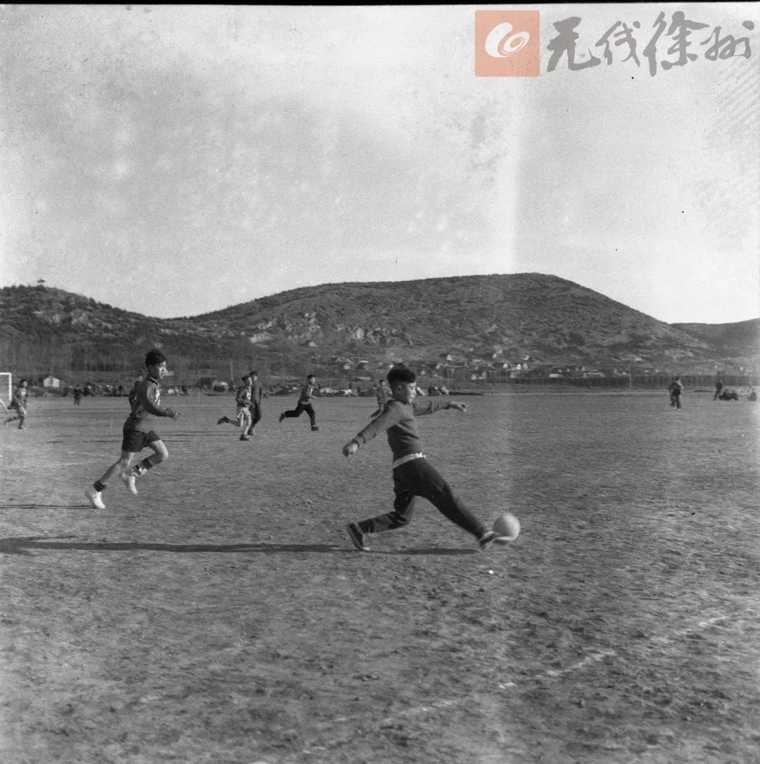 几代人的徐州记忆：三环路上数过车，体育场里踢过球，在云龙公园荡起双桨……