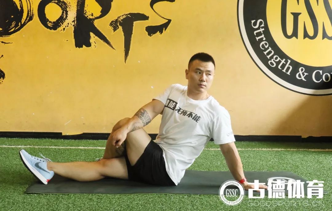 牵拉标准动作图解,常用肌肉牵拉方法有哪些