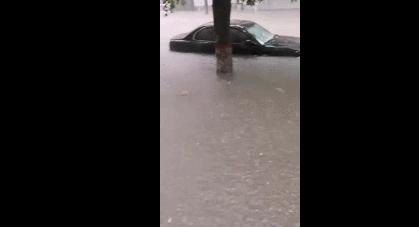 100张暴雨图片,暴雨4张图片
