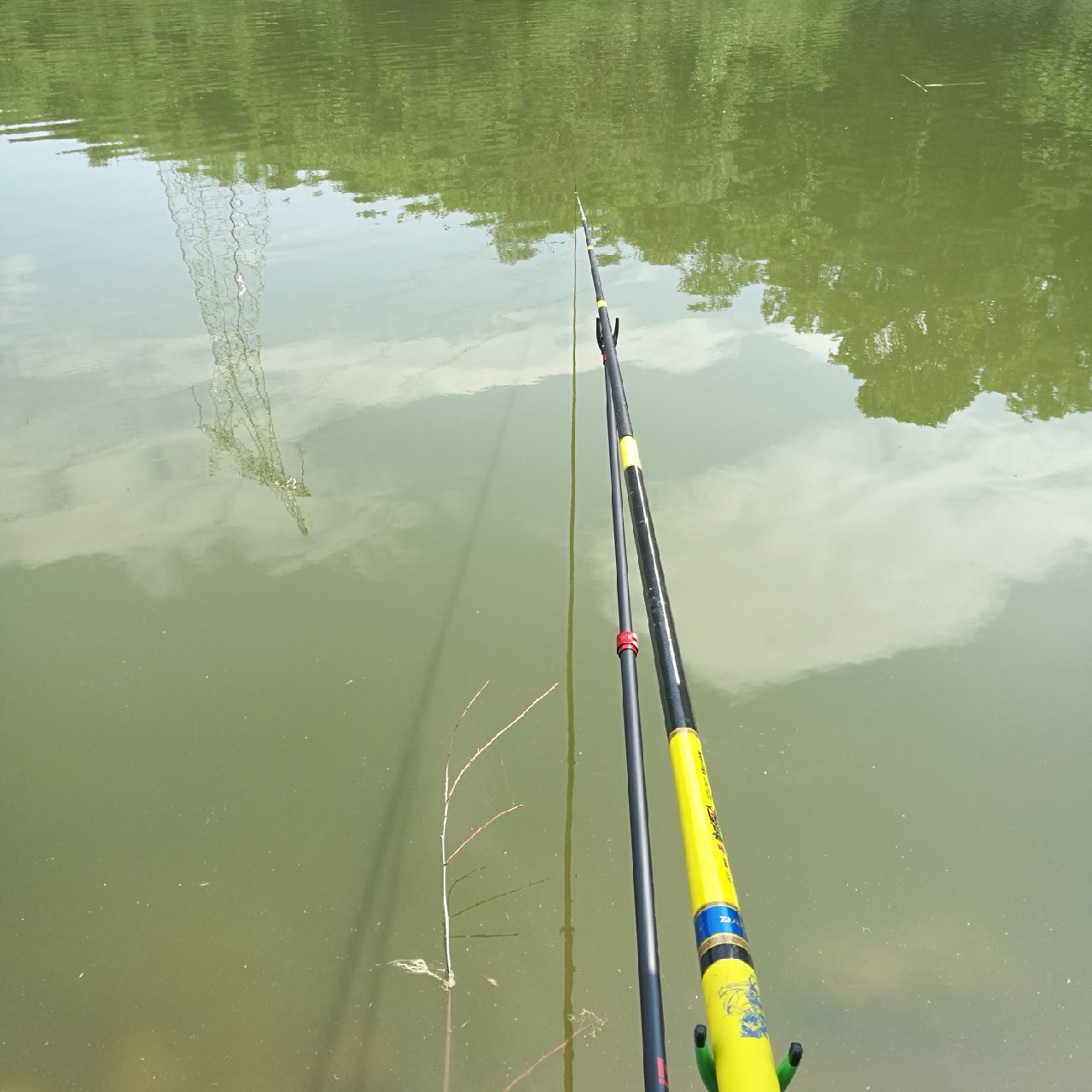 黑坑第三站小寨水库，竿断脆响人郁闷...