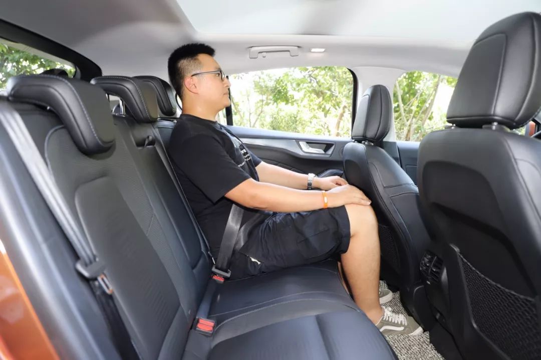 8挡自动变速跑多快最省油,福克斯active自动挡