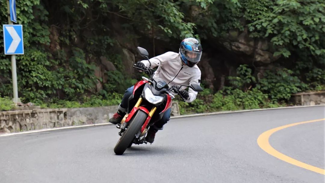 新大洲本田cbf190r与五羊本田cb190,cbf190r新大洲本田测评