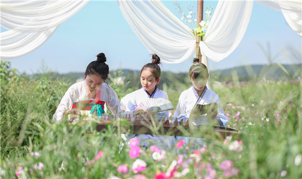 爱上古诗之夏日田园杂兴,跟读古诗四时田园杂兴