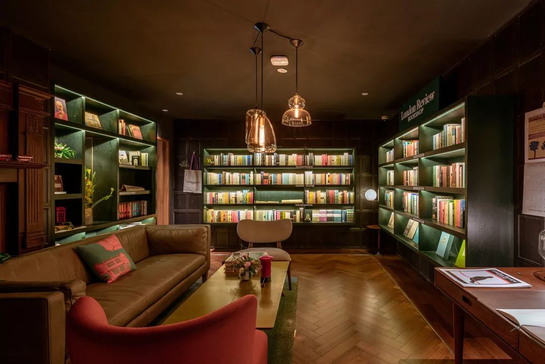 去处｜盘点沪上8大特*图色**书馆！不管大人小孩，来了就不想走