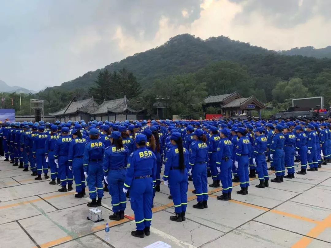 蓝天救援是一支纯公益的队伍,蓝天救援队第三次工作简报