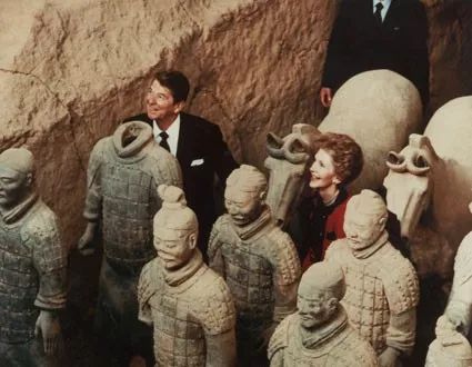 兵马俑让老外震惊,兵马俑每天都在挖吗真的假的