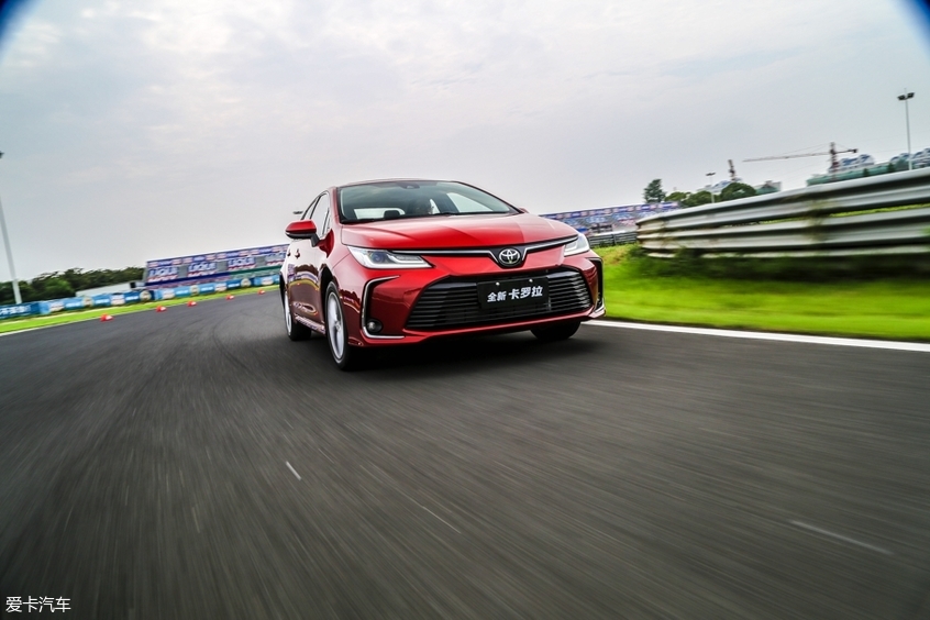 12代卡罗拉上市时间,丰田卡罗拉从第一代到12代