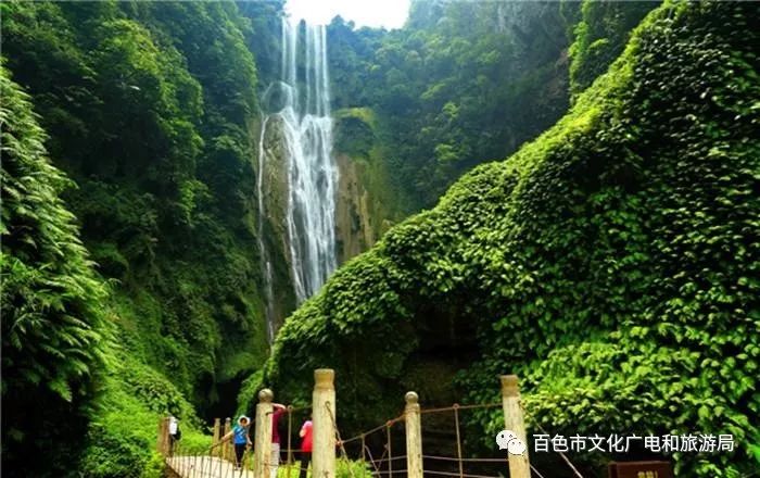 头条|不想走的太远?那我们就去百色这些美到窒息的旅游景点看看吧