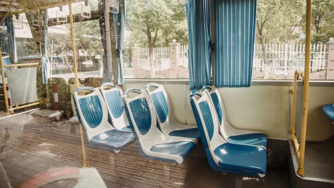 坐别人的热凳子会传染什么病,别人坐完的热凳子能坐吗