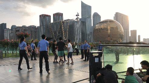 涓嶅繕鍒濆績蹇棯骞胯タ,鍌汉娉笅蹇棯姝屽敱绁栧浗