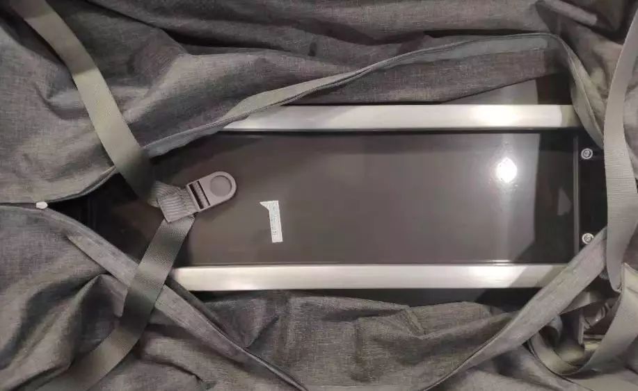 人人都在背的双肩包,每个人都需要大牌包包