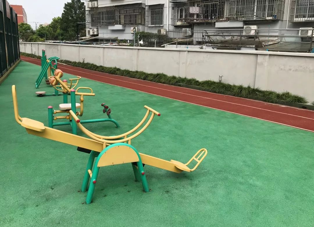 静安体育中心跑道开放时间,静安体育中心免费开放吗