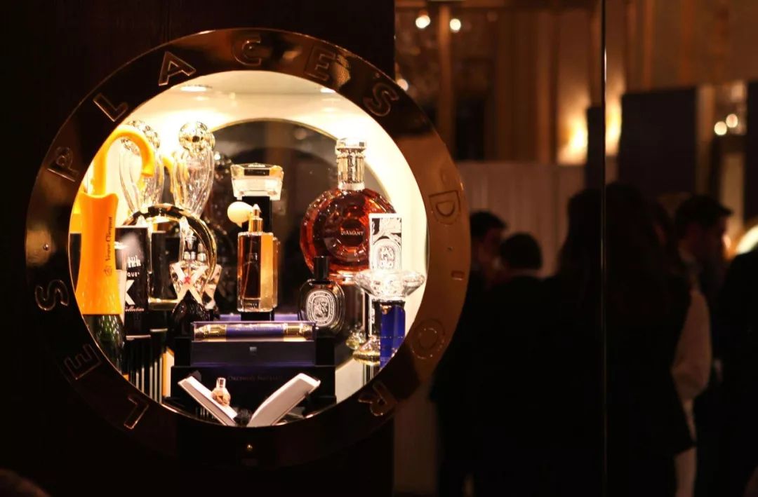 尚品网的发展的成功因素,尚品网奢侈品牌