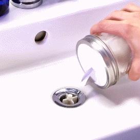 卫生间里放醋的妙用,卫生间放白醋的妙用