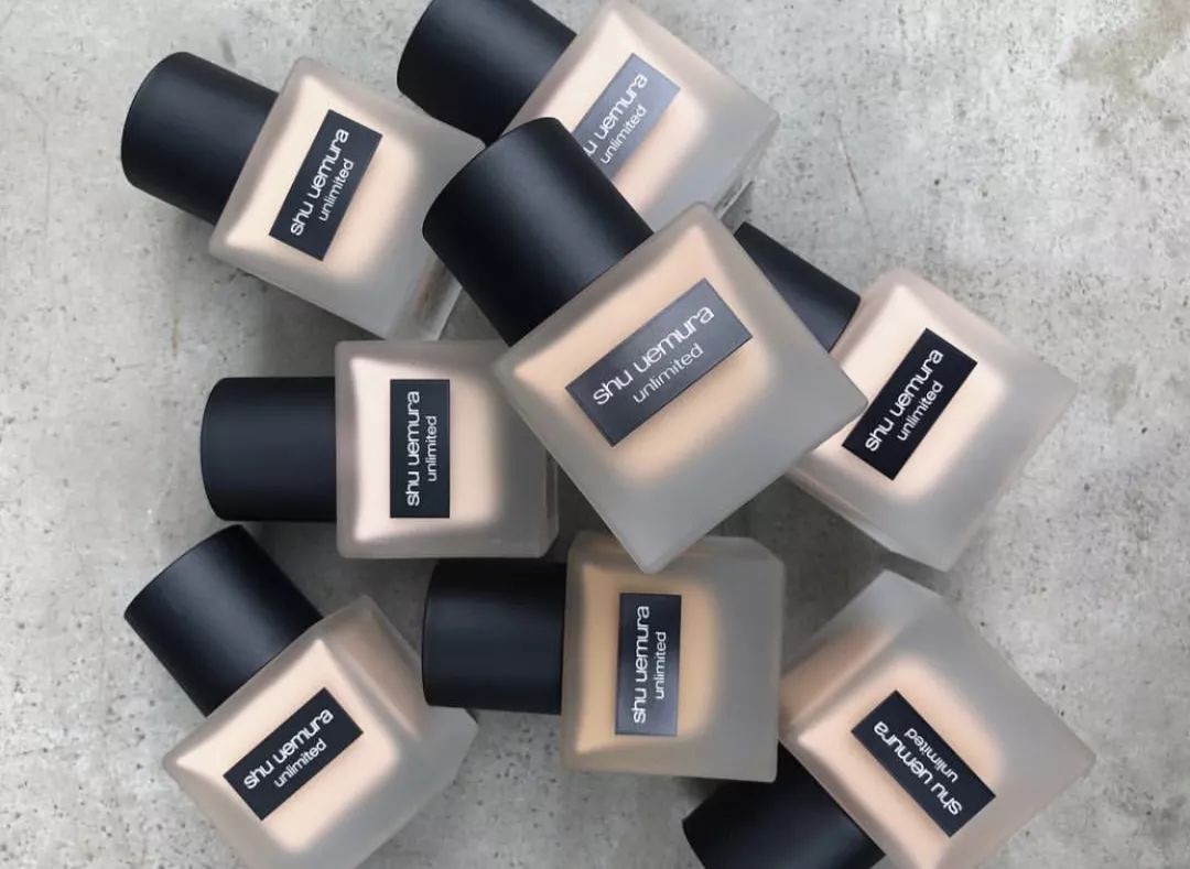 植村秀小方瓶粉底用什么粉扑,植村秀小方瓶气垫试色