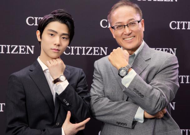 花滑运动员羽生结弦与主持人,黄景瑜和羽生结弦西铁城代言人