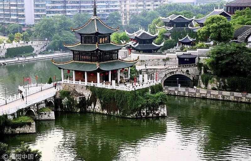 贵阳发展快的几个地方,贵阳发展依靠什么