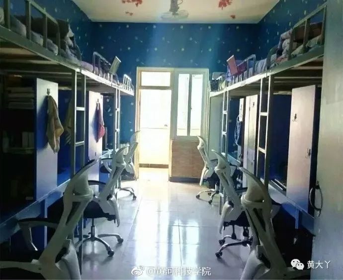 高校宿舍楼一个多少钱,河南各大学宿舍住宿条件怎么样