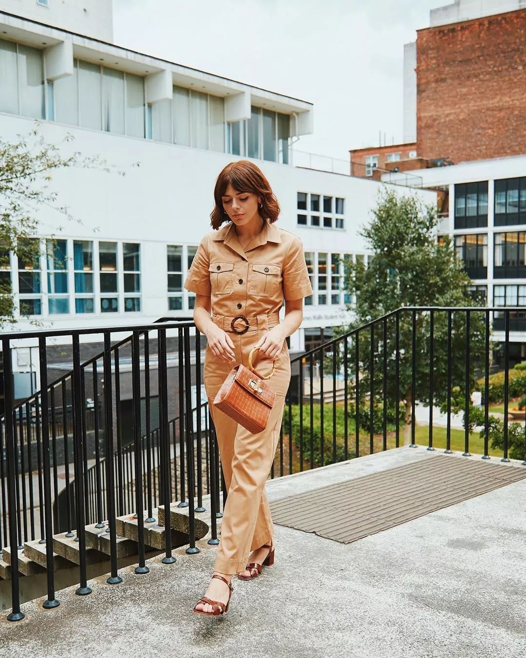 今年秋装流行什么款,今年秋装