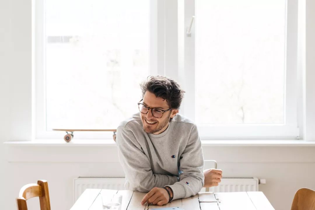 荷兰帅气男生,荷兰帅男图片