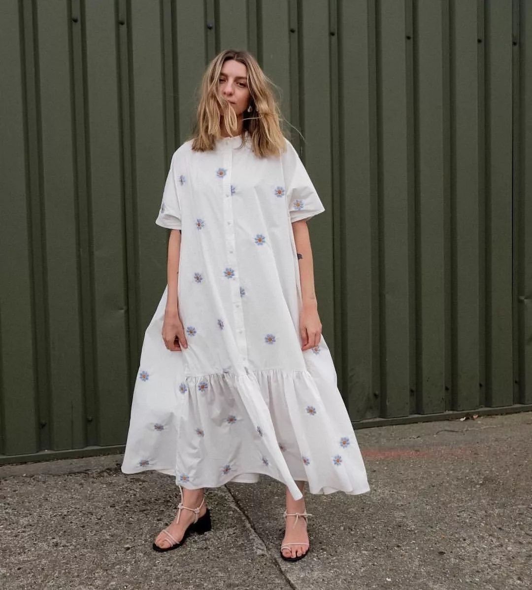 秋款裙子减龄显瘦洋气上档次,秋冬黑红裙子大码胖mm显瘦遮肉