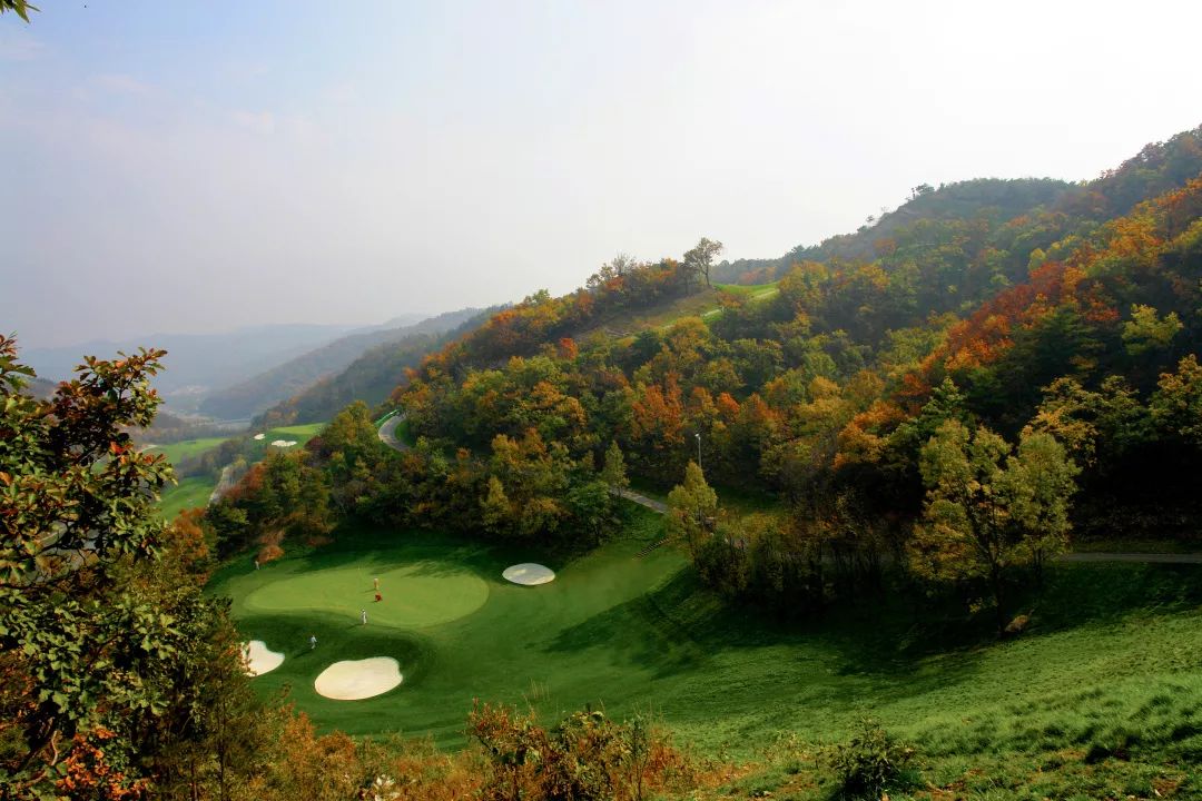 听海钻山堡端庄，偷心大连