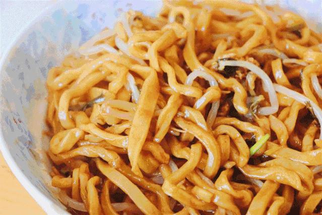 浙江其实是一个隐藏的吃面大省，义乌这两种面，看了就想流口水