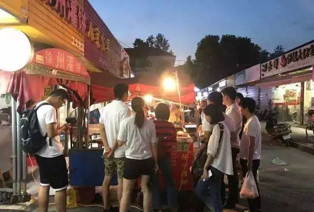 鎴戜滑鏄鐪熺殑,鏈嶅姟鎴戜滑鏄鐪熺殑