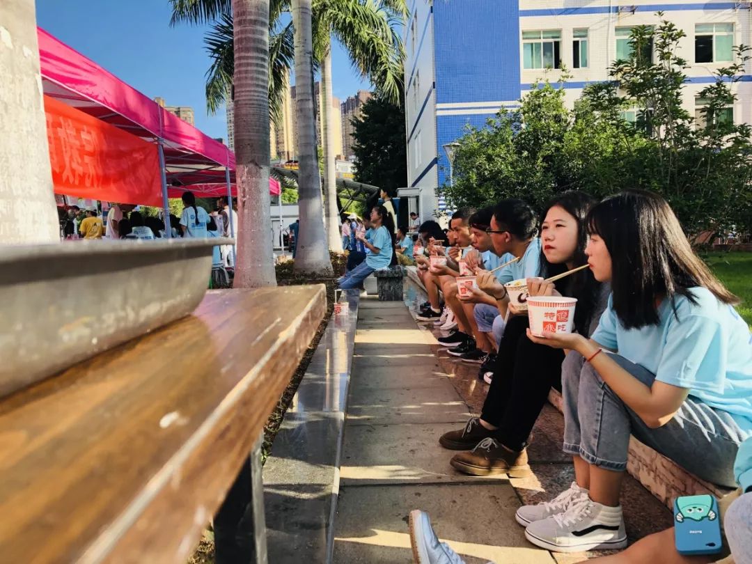 最美不过初相见不期而遇,最美不过初相见一路走好