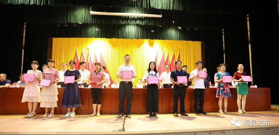 先进事迹展览馆讲解,先进事迹展览馆