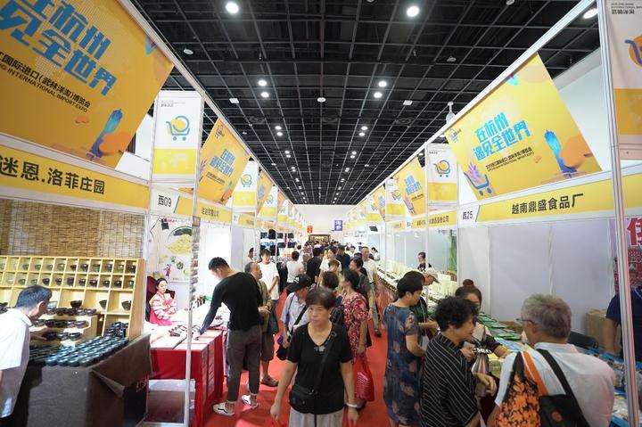 近百万款“洋”商品集中亮相武林洋淘引领消费升级