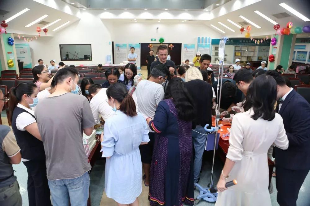 希望在复大，情浓意更浓