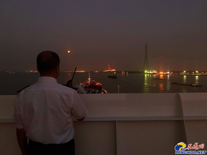 为国引航，服务长江南京引航人在坚守中彰显初心使命