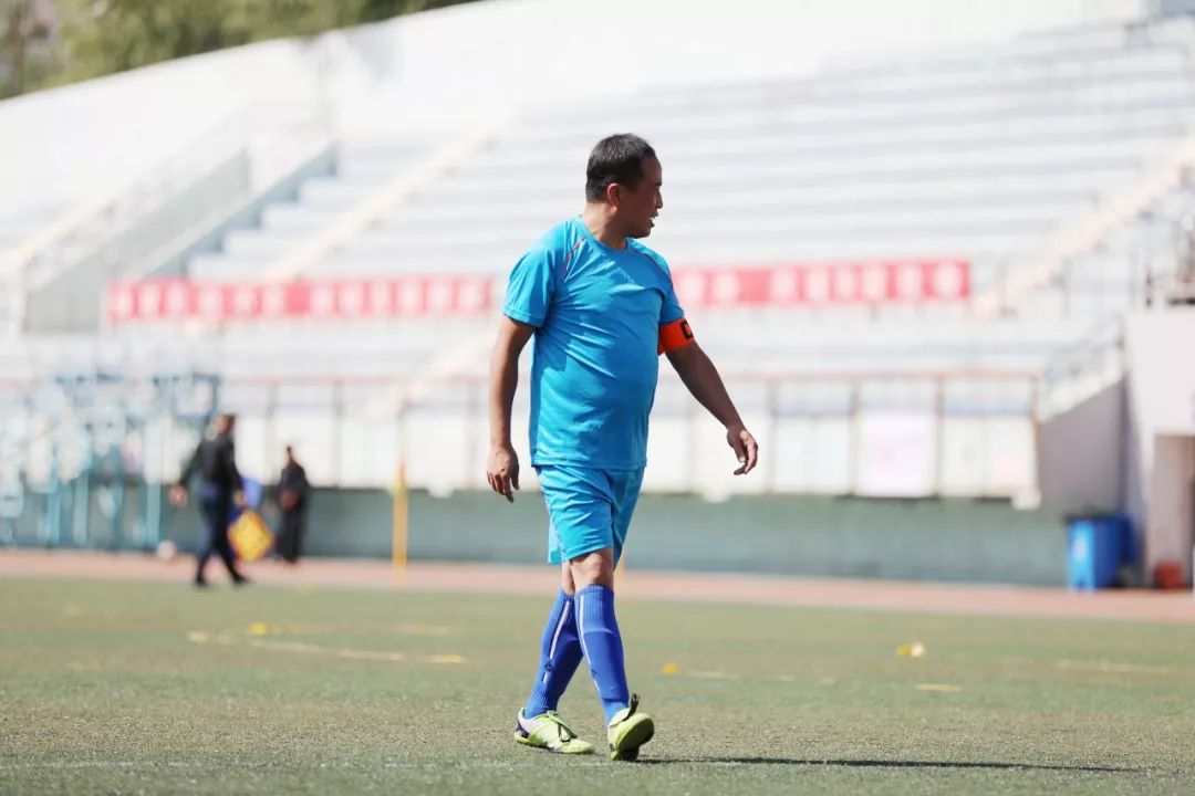 足球赛依旧精彩,今日足球比赛所有赛程表最新