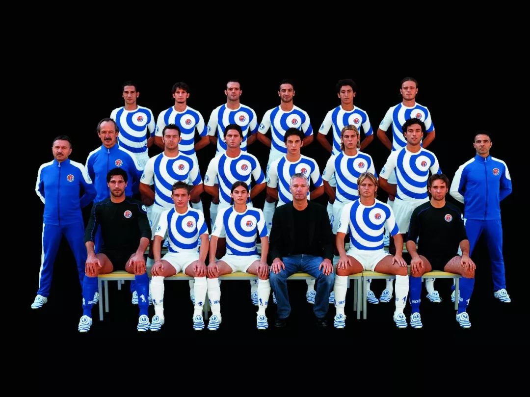 时尚前卫工作服,时尚工作服