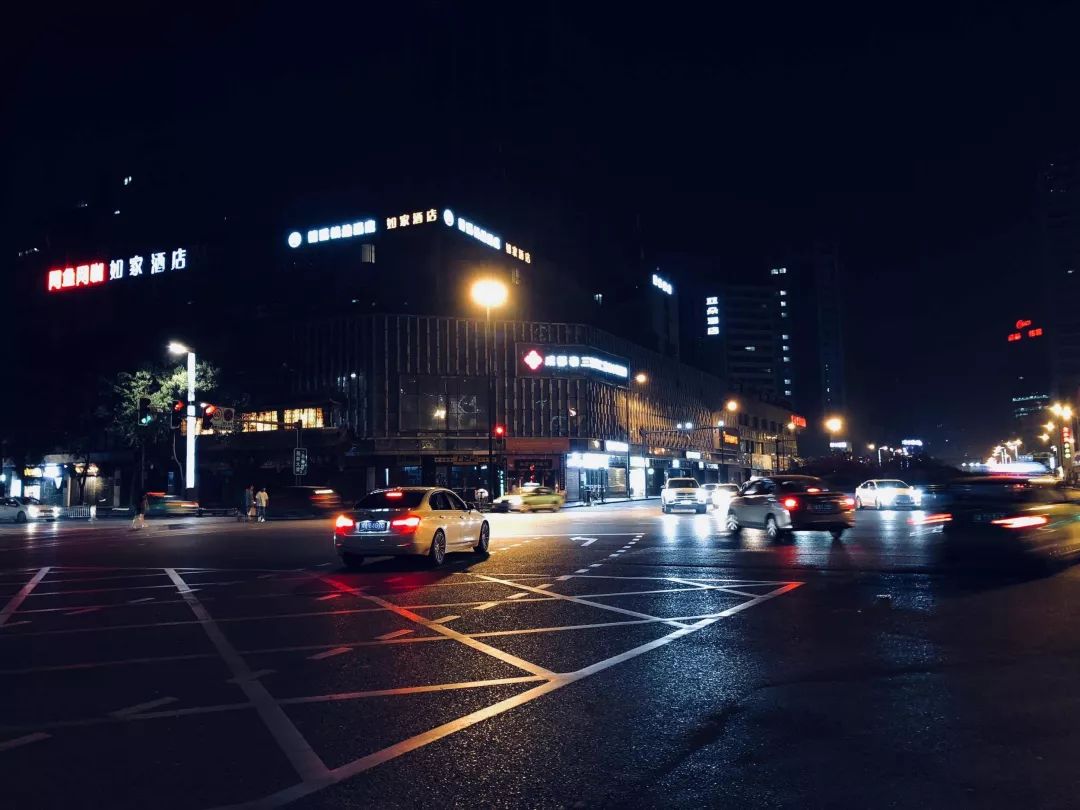 引发热议的成都“暗夜保护区”，究竟是什么？