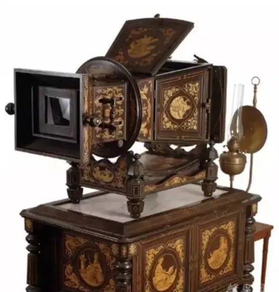 照相机至今已有多少年的历史了,19世纪照相机发展史