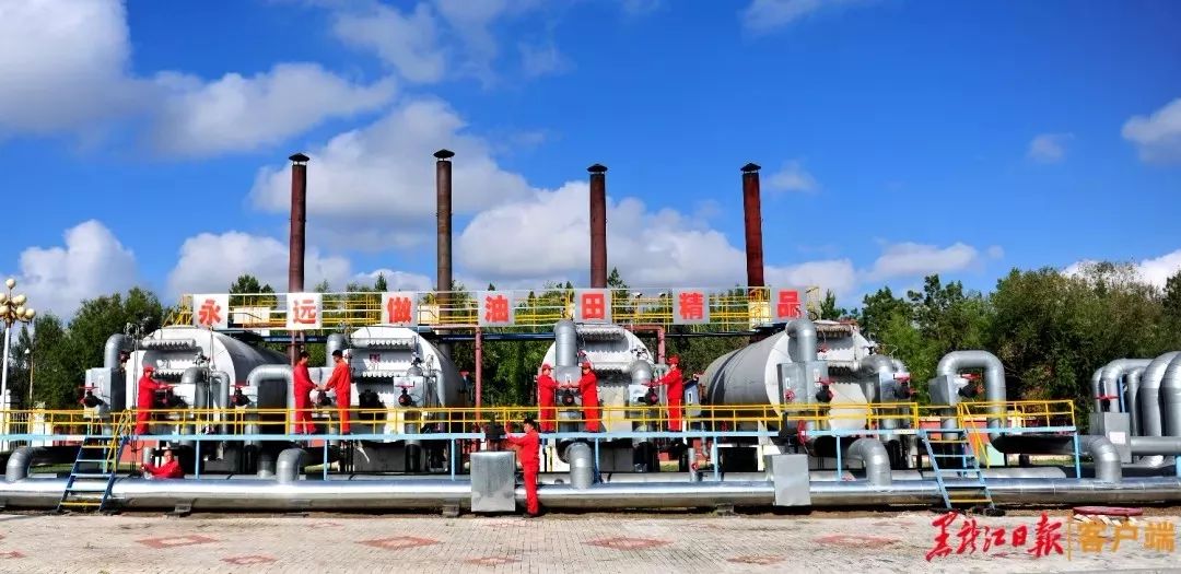 大庆100首歌曲,大庆油田十首诗