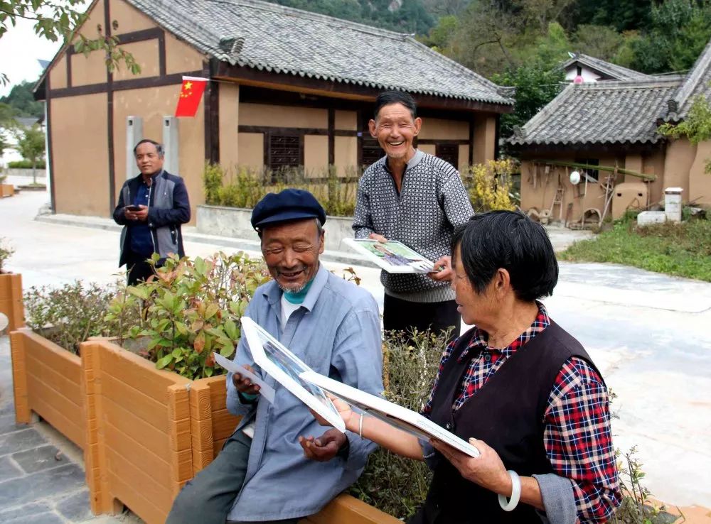 新时代文明实践情暖夕阳红,新时代文明实践者图片